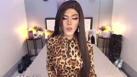 Wil online show from 10/17/25, 11:07