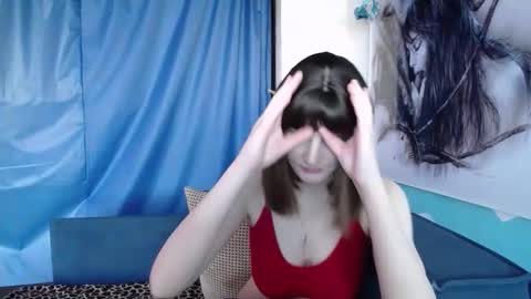 Elizabeth online show from 04/04/26, 01:37