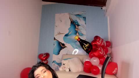 Snapshot of madokaa22 chatting on 02/17/25, 03:42 Madoka online show from 02/17/25, 03:42