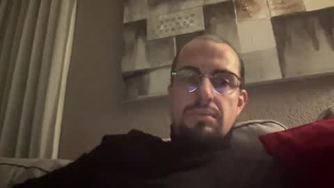 Snapshot of madrigal83 chatting on 04/16/26, 09:39 Mad88 online show from 04/16/26, 09:39