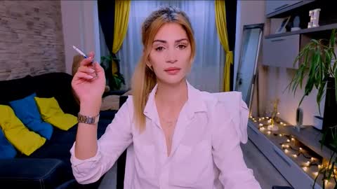 Madye Roberts online show from 12/05/25, 12:08