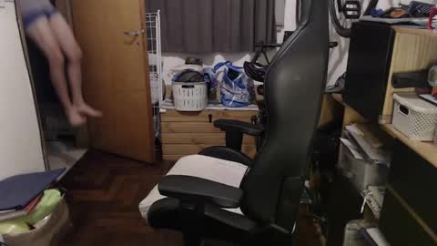 Peter online show from 02/17/25, 03:58