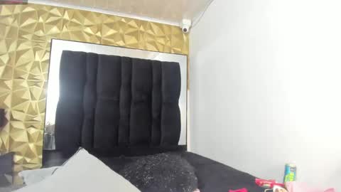 MAEE ANGELS online show from 02/13/25, 01:29