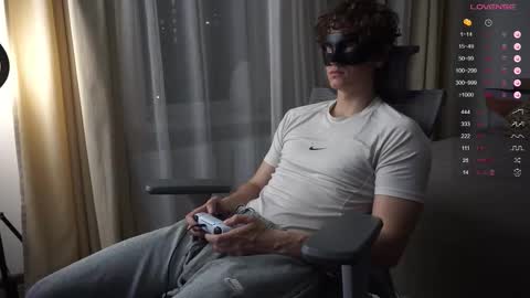 Snapshot of maestro3369 chatting on 09/13/25, 07:46 Mike XMaestro 3369 online show from 09/13/25, 07:46