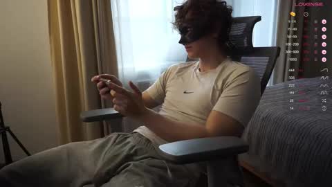 Snapshot of maestro3369 chatting on 10/09/25, 12:03 Mike XMaestro 3369 online show from 10/09/25, 12:03