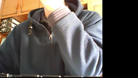 Snapshot of maestrojedi0 chatting on 12/18/24, 10:19 Maestrojedi0 online show from 12/18/24, 10:19