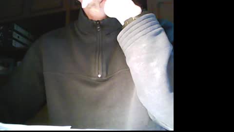 Snapshot of maestrojedi0 chatting on 12/19/24, 04:02 Maestrojedi0 online show from 12/19/24, 04:02