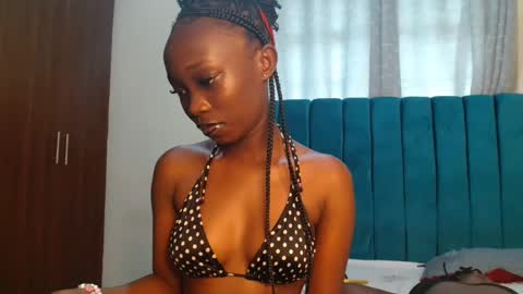 Maeve online show from 12/12/24, 09:19