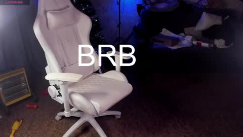 Maevee online show from 01/09/25, 10:09