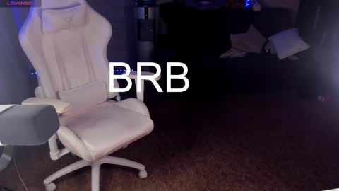 Maevee online show from 03/01/25, 09:40