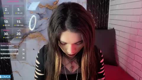 Snapshot of maevekuro chatting on 04/18/26, 03:32 maevekuro online show from 04/18/26, 03:32