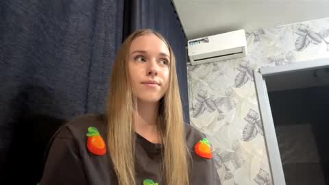 Sara online show from 03/04/26, 09:26