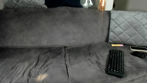 mafearias23 online show from 04/21/26, 10:12