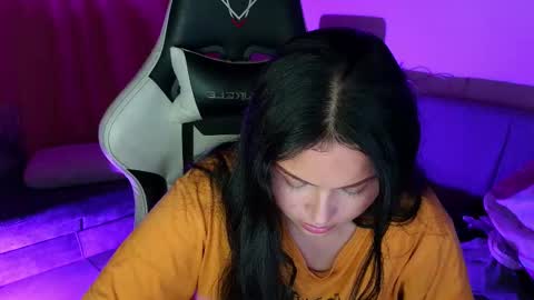 Snapshot of mafecito24 chatting on 10/29/25, 02:25 mafecito24 online show from 10/29/25, 02:25