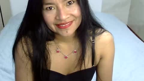 maferchavez88 online show from 09/23/25, 01:41