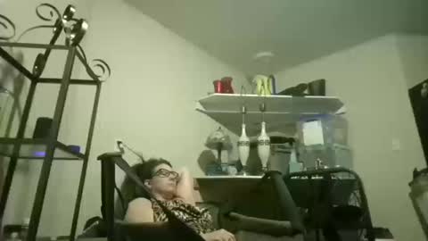 mafiamates318 online show from 10/11/25, 01:49