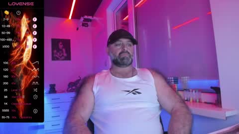 Snapshot of magabear chatting on 06/02/26, 02:24 Magabear online show from 06/02/26, 02:24