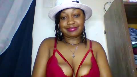 Snapshot of magdalinemus chatting on 04/17/26, 09:45 magdalinemus online show from 04/17/26, 09:45