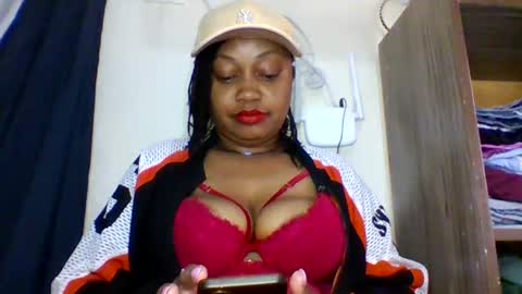 Snapshot of magdalinemus chatting on 07/17/26, 07:15 magdalinemus online show from 07/17/26, 07:15