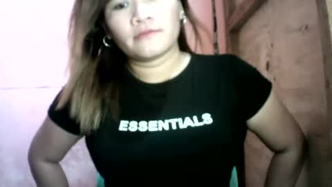 mages_1995 online show from 06/18/26, 01:17
