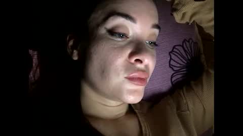 Snapshot of magggg658318 chatting on 01/28/25, 02:21 magggg658318 online show from 01/28/25, 02:21