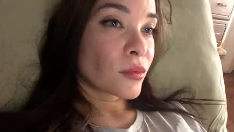 Snapshot of magggg658318 chatting on 02/24/25, 01:42 magggg658318 online show from 02/24/25, 01:42