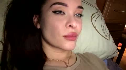 Snapshot of magggg658318 chatting on 09/30/25, 11:59 magggg658318 online show from 09/30/25, 11:59