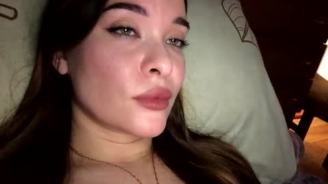 Snapshot of magggg658318 chatting on 10/11/25, 04:05 magggg658318 online show from 10/11/25, 04:05