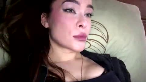 Snapshot of magggg658318 chatting on 02/14/26, 11:51 magggg658318 online show from 02/14/26, 11:51