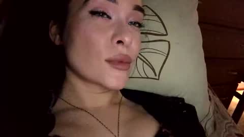 Snapshot of magggg658318 chatting on 02/15/26, 02:58 magggg658318 online show from 02/15/26, 02:58