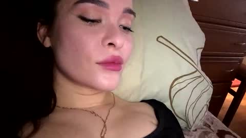 Snapshot of magggg658318 chatting on 02/27/26, 02:50 magggg658318 online show from 02/27/26, 02:50