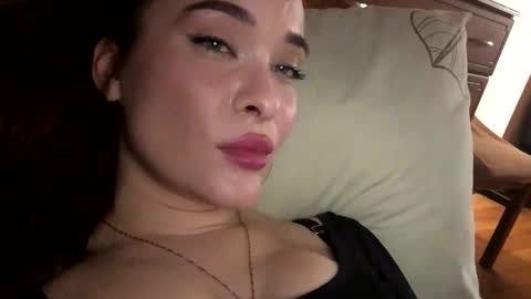 magggg658318 online show from 03/26/26, 02:33