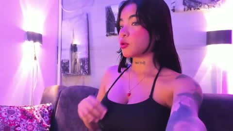 Maggie online show from 10/04/25, 01:09