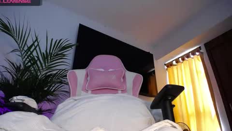 maggie online show from 01/21/25, 03:21