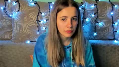 Maggie online show from 10/27/25, 03:10