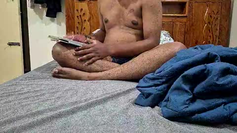 maggiegigolo online show from 05/11/26, 04:40