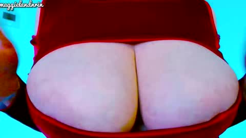 Maggie   online show from 10/18/25, 03:09