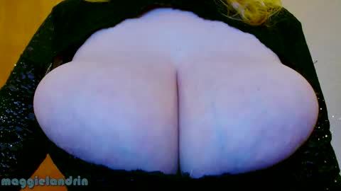 Maggie   online show from 02/17/26, 08:22