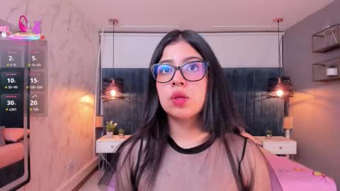 Snapshot of magic_angela chatting on 11/29/25, 11:35 magic_angela online show from 11/29/25, 11:35