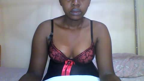 Snapshot of magic_bliss chatting on 02/07/26, 06:06 Bliss online show from 02/07/26, 06:06