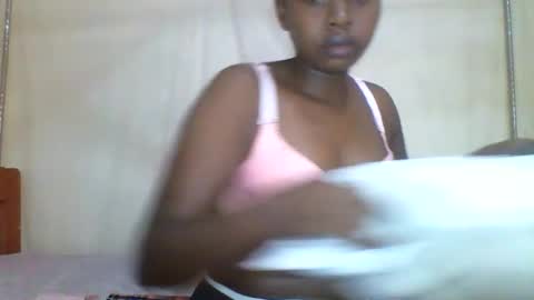 Snapshot of magic_bliss chatting on 02/09/26, 12:20 Bliss online show from 02/09/26, 12:20