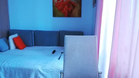 Snapshot of magic_blondie chatting on 02/03/25, 12:14 Margo online show from 02/03/25, 12:14