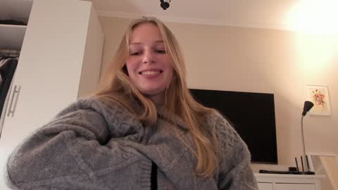 Alice  online show from 01/23/25, 02:50