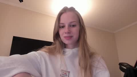 Alice  online show from 02/13/25, 12:54