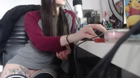 magic_crab17 online show from 01/10/25, 11:22