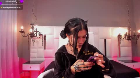 Snapshot of magic_isis_ chatting on 02/27/26, 04:23 Magic isis online show from 02/27/26, 04:23