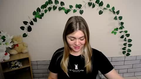 magic_katarina_ online show from 01/07/25, 11:05