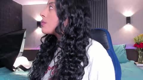 Snapshot of magic_marg chatting on 01/16/26, 10:25 Marge online show from 01/16/26, 10:25