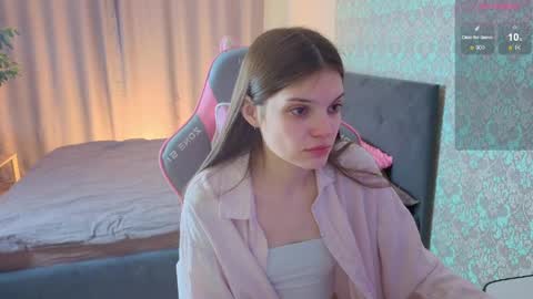 Merry online show from 04/01/26, 02:01