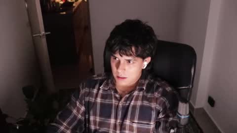 Tony Hoffa online show from 03/08/26, 02:04